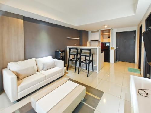 Newly 1BR Apt Cikarang with Pool, Gym & Wi-Fi by 2ndHome