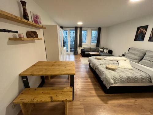 Studio an der Elbe mit Balkon, Küche und Netflix, Drážďany (fotografie 7)