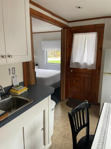 Elmwood Motor Court in โอลด์ออร์ชาร์ดบีช (เมน)