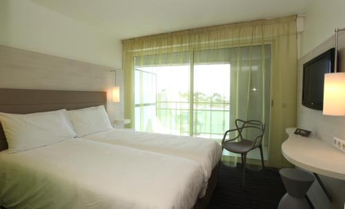 ibis Styles Quiberon Centre - image 2