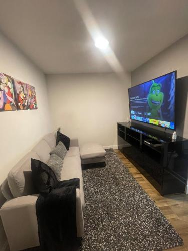 New Modern Apartment New Modern Apartment