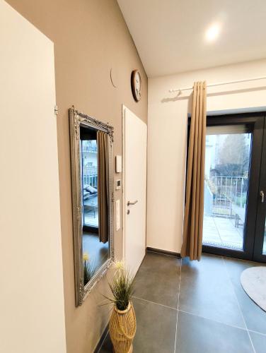 Cozy Apartments in Central Location with Free Parking, Vienne (photo 8)