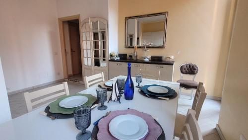 Rome Central Rooms - image 11