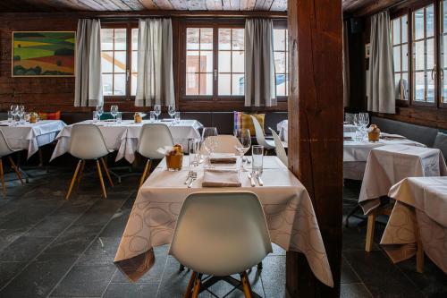 Hotel & Restaurant Zum Schwarzen Bären 2