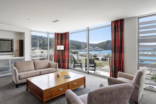 Kilátás, Edit Picton in Picton