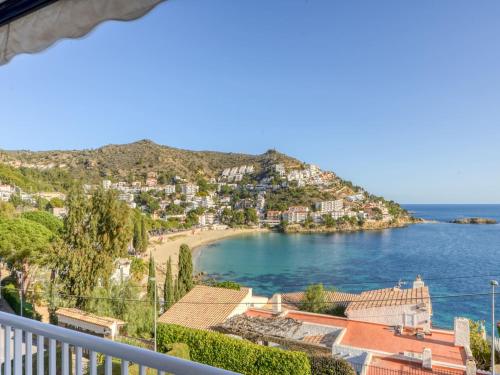 Apartment in Roses near Canyelles Beach, Roses (photo 6)
