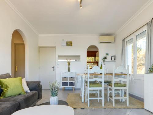 Apartment in Roses near Canyelles Beach, Roses (photo 9)