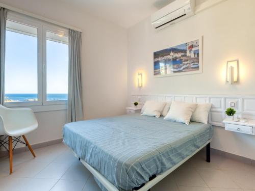 Apartment in Roses near Canyelles Beach, Roses (photo 5)