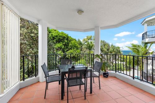 6 Parkshores Sunshine Location Location Location 100m to beach access - image 3