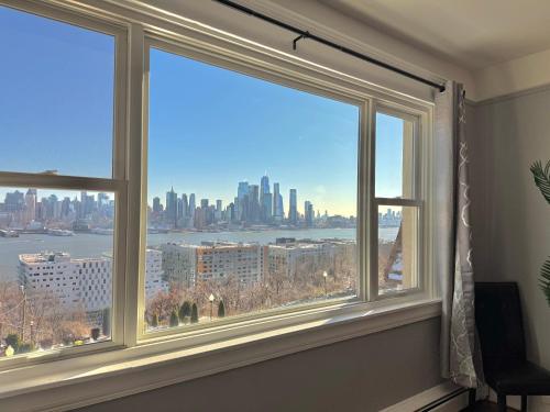 Waterfront NYC skyline views in 偉哈瓦肯