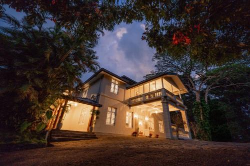 المنظر الخارجي, Mount Frenion Manor by Seven Angels Kandy in كادوجاناوا