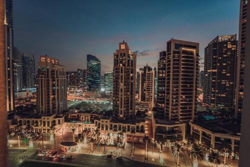 Elegant Studio Downtown 5 Minute Walk to Burj Khalifa & Dubai Mall, Dubai (Foto 8)