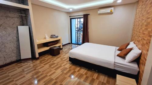 NEW! KG home 3 Bedrooms/ Free Wi-Fi, Bangkok (fotografie 7)