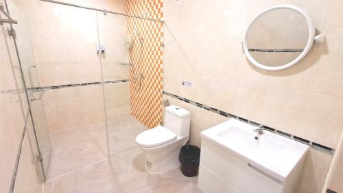 NEW! KG home 3 Bedrooms/ Free Wi-Fi, Bangkok (fotografie 9)