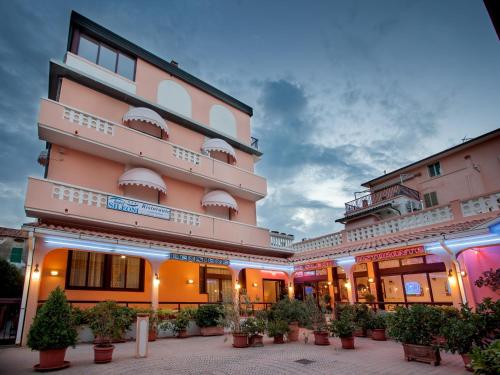 hotel photo