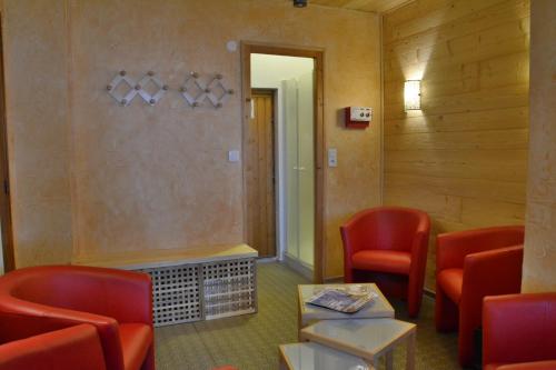 Hôtel Les Côtes Résidence Loisirs et Chalets - image 10
