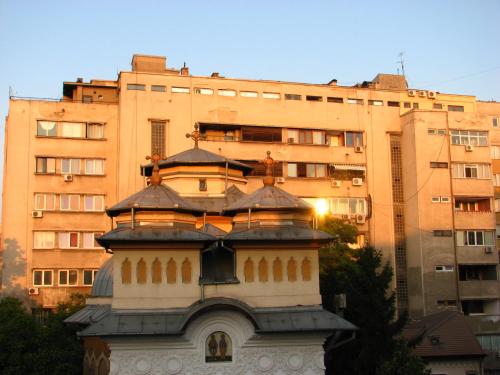 Central Class Bucharest, Bukarest (Foto 4)