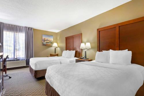 Comfort Inn Research Triangle Park - image 13