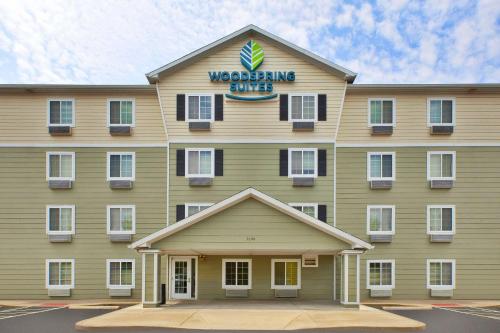 WoodSpring Suites St Louis St Charles in St. Charles, Vereinigte Staaten von Amerika