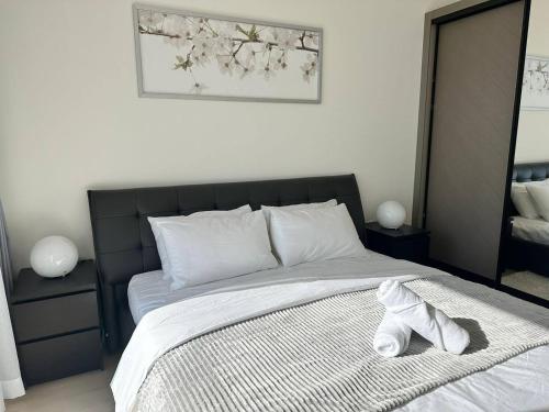 Sleek 1br Apt Jvc Quiet Space With Pool & Par, Dubai (foto 2)