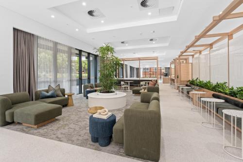 Lobby, Veriu Macquarie Park in Ryde