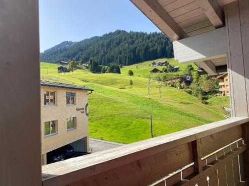 Studio with Mountain View