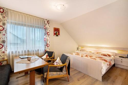 Superior One-Bedroom Apartment
