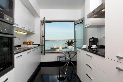 Apt in Lisbon Oriente 25 - Parque das Nações - image 13