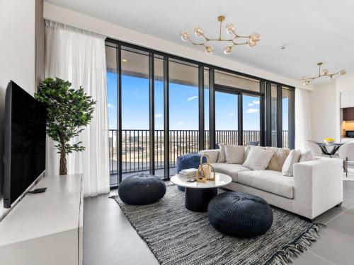 Serene 2BDR with Beach Scenery In Creek Edge- Creek Harbour, Dubaï