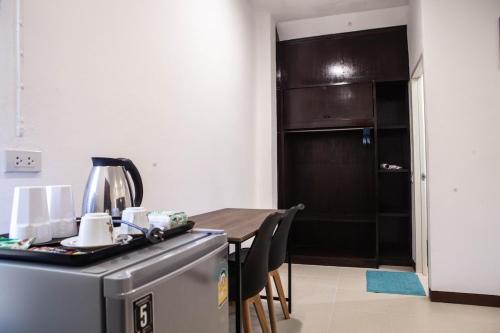 Devy Ale Cafe in Koh Lanta