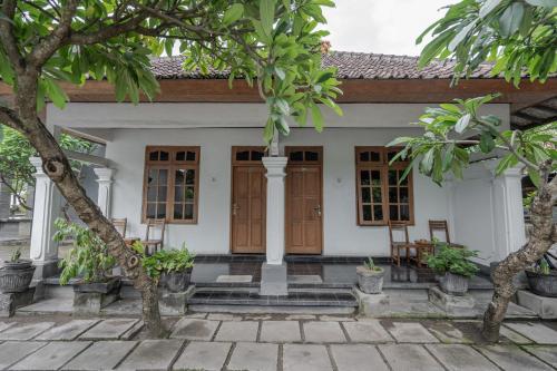 Rommeo Inn Lovina Mitra RedDoorz