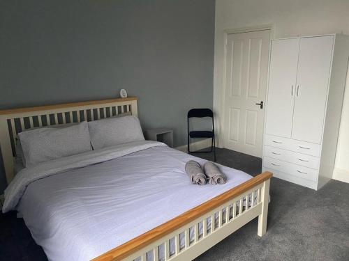 Spacious 4 Bedroom Townhouse, Leeds (Foto 4)