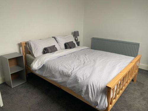 Spacious 4 Bedroom Townhouse in Middleton