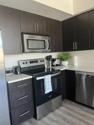 Resort-Inspired Bliss- Modern & Cozy Apartment Resort-Inspired Bliss- Modern & Cozy Apartment