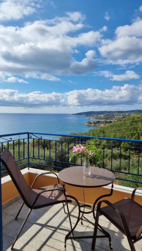 Afrato Village Sea View apartments 2