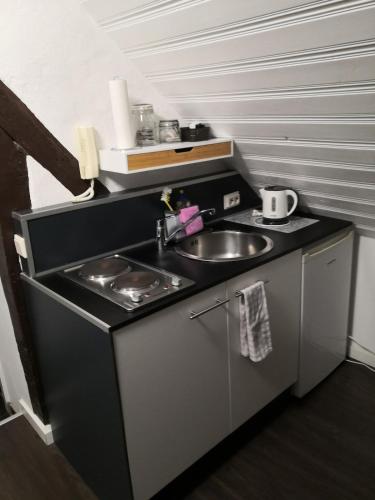Stilvolle Altbauwohnung, Apartment Schlaf & gut in 赫爾-格倫茨豪森