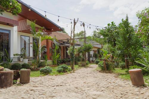 쁠래이꾸 (잘라이) Homestay Hơ Đơng (Homestay Ho Đong) 호텔 로비