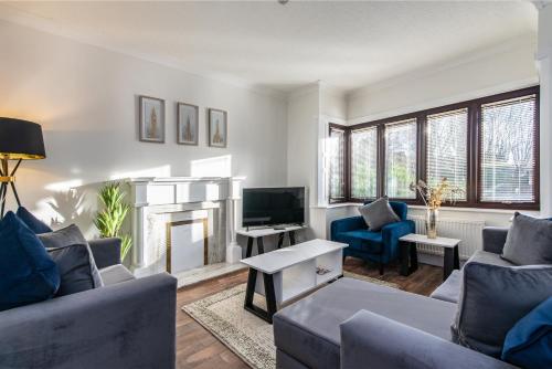 Prime Beeston 3-Bed House with Driveway & Wi-Fi gîte à louer Attenborough