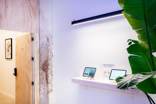 Αίθουσα υποδοχής, Colo Colo Hostel Valencia - Single Private Beds in València