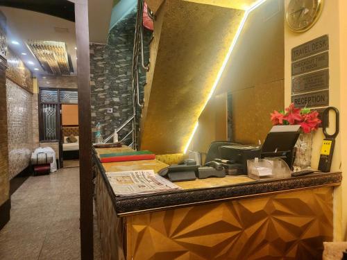 Előcsarnok, 150 négyzetméteres, 4 hálószobás Apartman 1 fürdőszobával Városközponthoz közel területén (Hotel Sonic Palace) near Jama Mecset