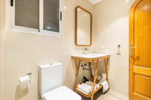 Apartamentos El Castell - image 7