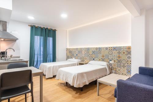 Apartamentos El Castell - image 6