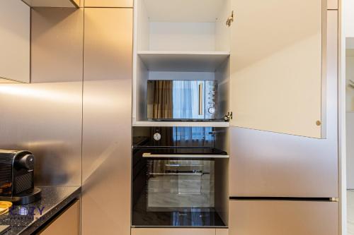 Deluxe One-Bedroom Apartment room in Cozy BRASOV Aparthotel - Premium Suites and Studios