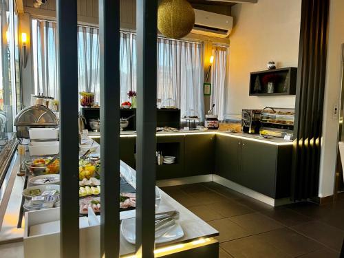 Best Western Cinemusic Hotel - image 14