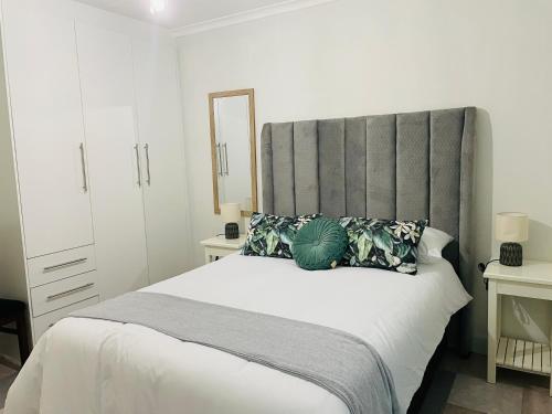 Melrose place in Francistown