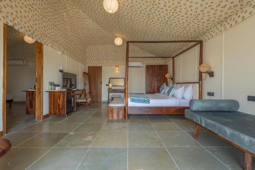 Praveg Caves Jawai - Photo 5 in Bisalpur, India