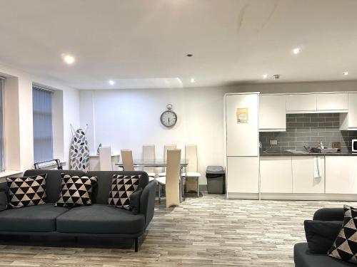 Winter Gardens Service Apartments 2 by Blackpool Service Apartments 2