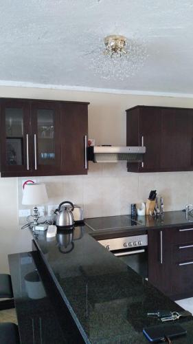 19 Marina Point 4 Bedrooms sleeps 8 in Velddrif