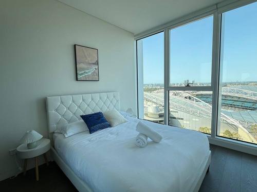 2BR apartment close to Accor Stadium - image 9