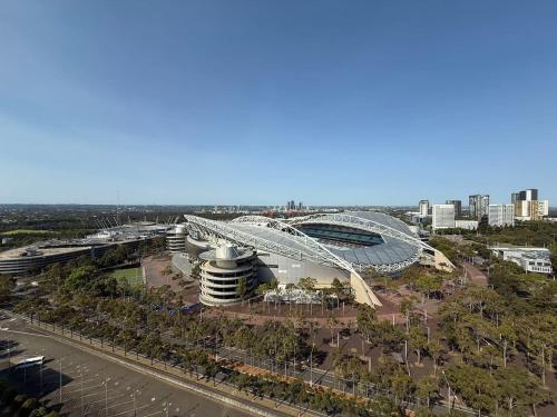 2BR apartment close to Accor Stadium - image 8